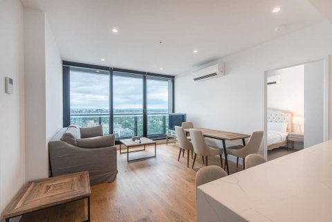 Whitehorse Tower 2 Bedroom 2 Bath - Accommodation Sunshine Coast 0