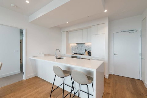 Whitehorse Tower 2 Bedroom 2 Bath - Accommodation Sunshine Coast 1
