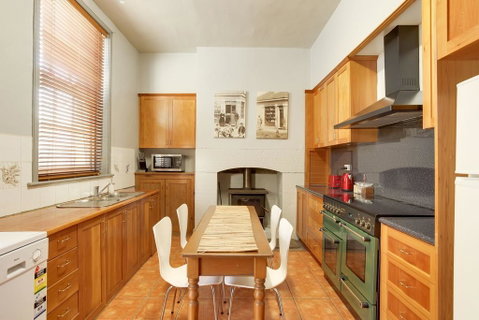 Whites Corner - Accommodation Sunshine Coast 1