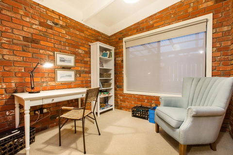 Whitewood Cottage - Secluded Spa - Accommodation Sunshine Coast 2