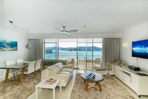 Whitsunday Apartment 1306 - Accommodation Sunshine Coast 3