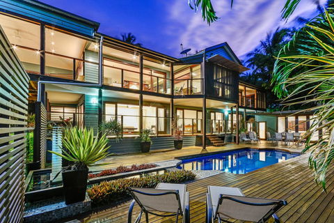 Whitsunday Waters On Hamilton Island - Accommodation Sunshine Coast 3