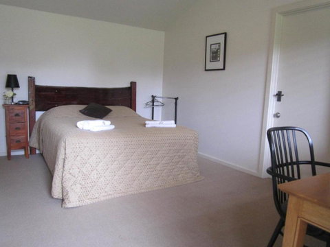 Willalooka Tavern - Accommodation Sunshine Coast 2