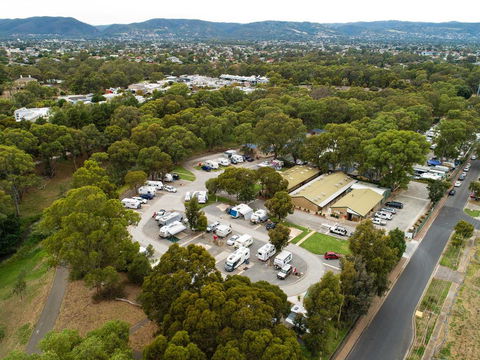 Windsor Gardens Caravan Park - Accommodation Sunshine Coast 0