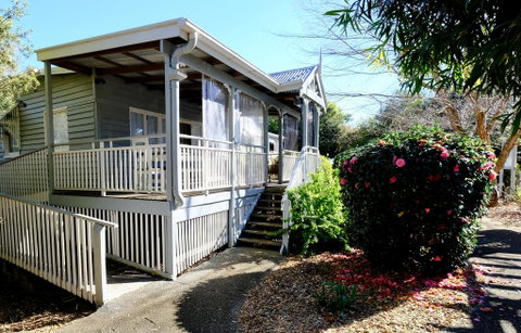 Wisteria Cottage 95 Main Western Road - Accommodation Sunshine Coast 2
