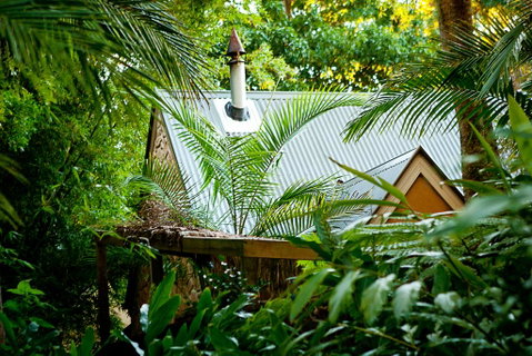 Witches Falls Cottages - Accommodation Sunshine Coast 0