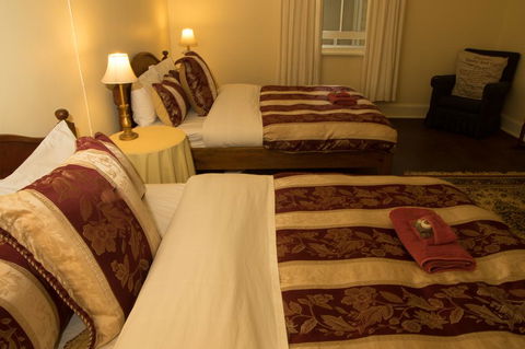 Wooleen Station - Accommodation Sunshine Coast 2