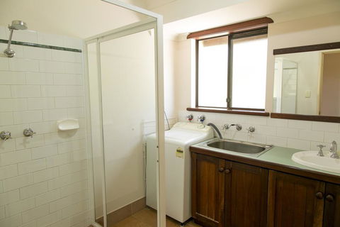 Wyadup Brook Cottages - Accommodation Sunshine Coast 2