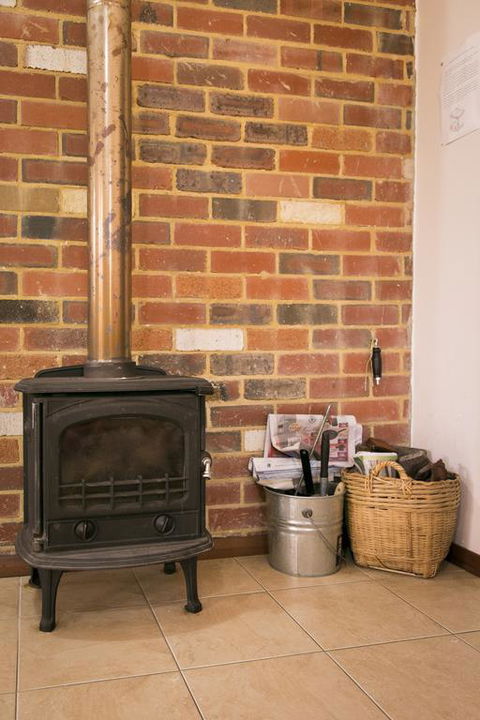 Wyadup Brook Cottages - Accommodation Sunshine Coast 3