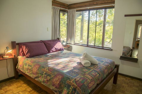 Wyadup Brook Cottages - Accommodation Sunshine Coast 0