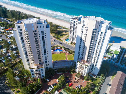 Xanadu Resort - Accommodation Sunshine Coast 0