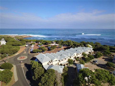 Yallingup Beach Resort - Accommodation Sunshine Coast 0