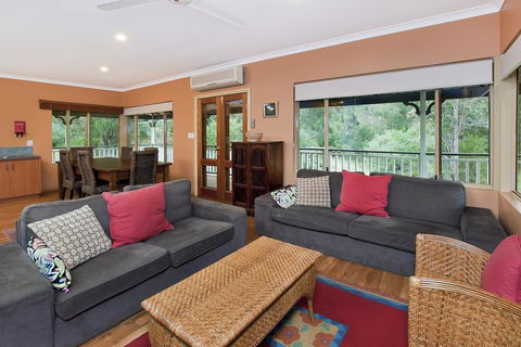 Yallingup Forest Resort - Accommodation Sunshine Coast 1