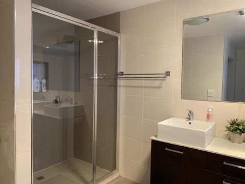 Yes Home - Accommodation Sunshine Coast 2