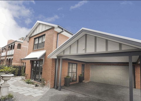 Your Home Away From Home - Accommodation Sunshine Coast 2