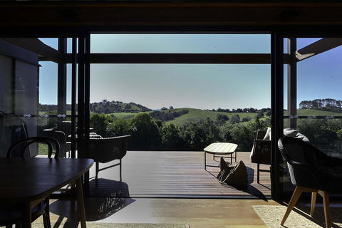 Your Luxury Escape - Carinya Cottages 3 - Accommodation Sunshine Coast 0