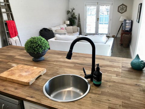 YSG The Edward Townhouse 153 - Walk To Town - Accommodation Sunshine Coast 1