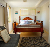Zen Escape Guest House - Accommodation Sunshine Coast