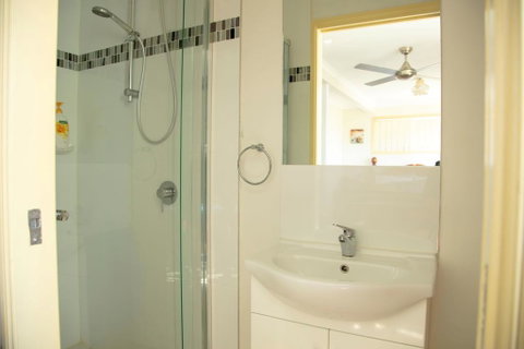 Zen Escape Guest House - Accommodation Sunshine Coast 1