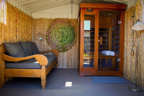 Zen Escape Guest House - Accommodation Sunshine Coast 2