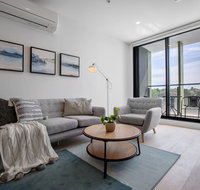 Modern City Comfy and warm AptParkvilleCarpark - Accommodation Sunshine Coast