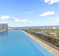 Heart of St Kilda  Infinity PoolParkingWIFI - Accommodation Sunshine Coast