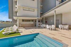 Direct Hotels - Aquarius Kawana - Accommodation Sunshine Coast 3