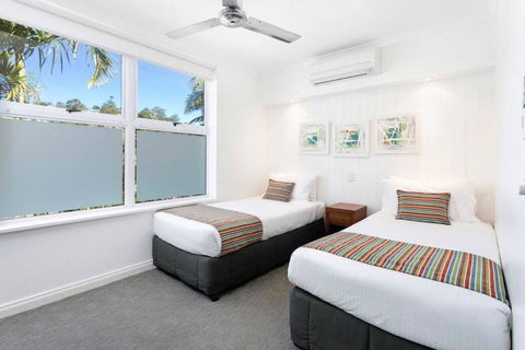 43 Holiday In The Heart Of Hastings Street - Accommodation Sunshine Coast 3