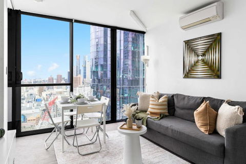 A 2BR Apt Next To Melbourne Central FREE Parking - Accommodation Sunshine Coast 2