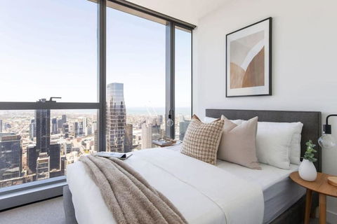 A 2BR Apt With Stunning City Views FREE Parking - Accommodation Sunshine Coast 1