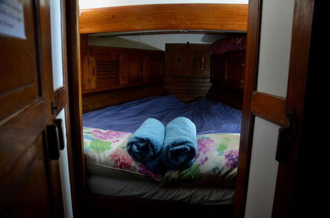 A Boat In The Grampians - Accommodation Sunshine Coast 2