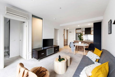 A Stylish 2BR Apt Next To Vic Market FREE Parking - Accommodation Sunshine Coast 1