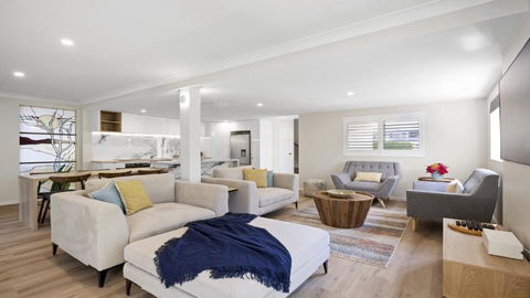 Azure - Accommodation Sunshine Coast 1