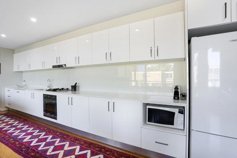 B314S - Waverton Village Heights - Accommodation Sunshine Coast 3