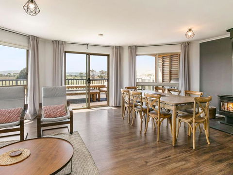 Bass River Farm - Accommodation Sunshine Coast 2