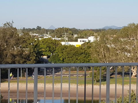 Excellsior Apartments - Accommodation Sunshine Coast 11