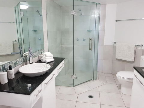 Excellsior Apartments - Accommodation Sunshine Coast 5