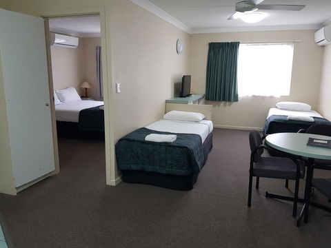 Southport Motel & Apartments - Accommodation Sunshine Coast 12