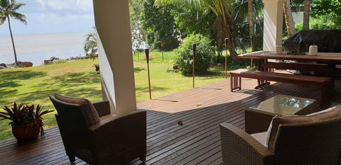 Cairns Beach House Our Oasis - Accommodation Sunshine Coast 2