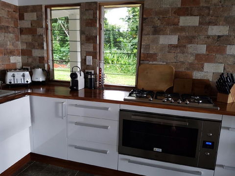 Cairns Beach House Our Oasis - Accommodation Sunshine Coast 17