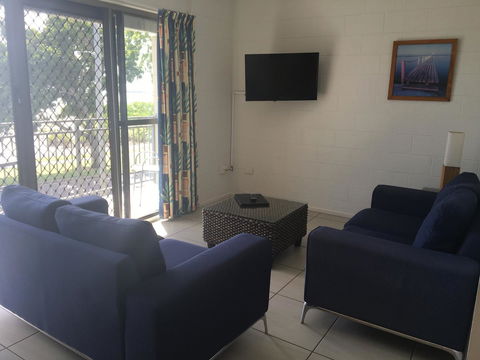 Whitsunday Waterfront Apartments - Accommodation Sunshine Coast 22