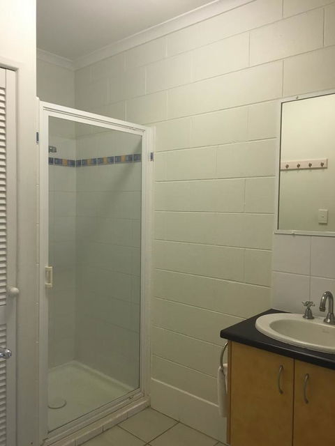 Whitsunday Waterfront Apartments - Accommodation Sunshine Coast 26