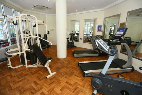Bel Air On Broadbeach - Official - Accommodation Sunshine Coast 6