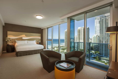 Hilton Surfers Paradise Hotel & Residences - Accommodation Sunshine Coast 6