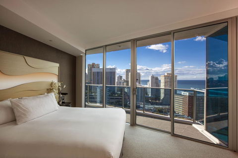 Hilton Surfers Paradise Hotel & Residences - Accommodation Sunshine Coast 11