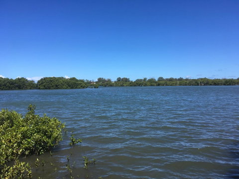 Absolute Waterfront - Accommodation Sunshine Coast 10