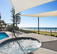 Hibiscus on the Beach - Accommodation Sunshine Coast