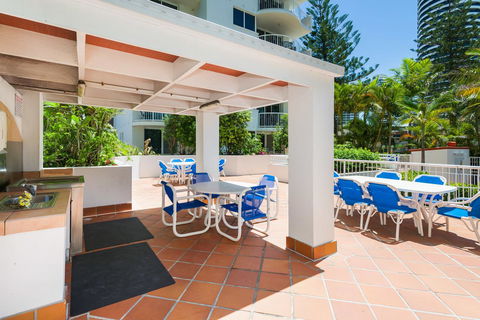 The Ritz Resort Heated Pool - Accommodation Sunshine Coast 25