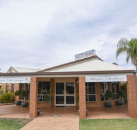 Charleville Motel - Accommodation Sunshine Coast