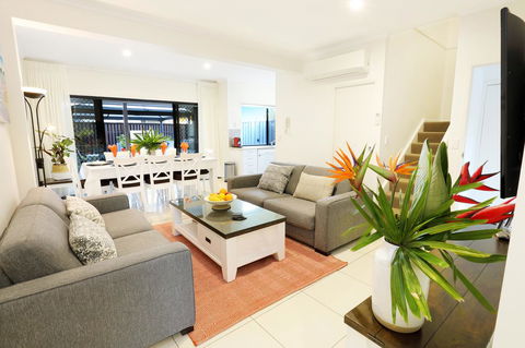 Lotus Retreat - Accommodation Sunshine Coast 0